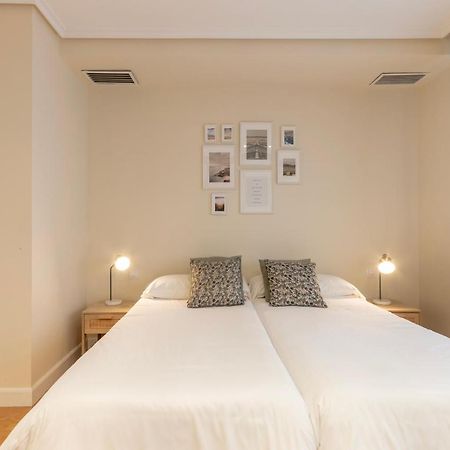 Akomodat En Apartamento En El Centro De Bilbao Con Parking Buitenkant foto