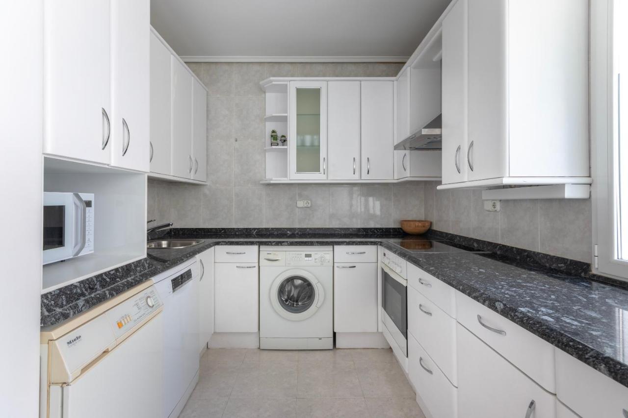 Akomodat En Apartamento En El Centro De Bilbao Con Parking Buitenkant foto