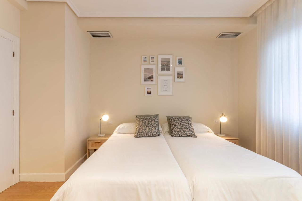 Akomodat En Apartamento En El Centro De Bilbao Con Parking Buitenkant foto